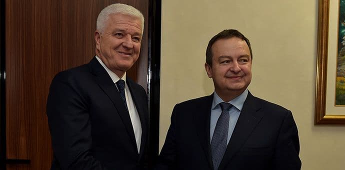 Prioritet povezivanje autoputem i obnova pruge Beograd – Bar Prioritet povezivanje autoputem i obnova pruge Beograd – Bar