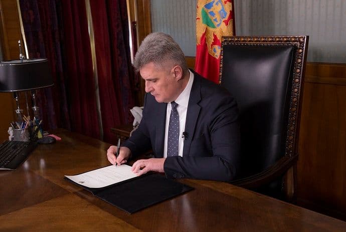 Brajović raspisao predsjedničke izbore za 15. april Brajović raspisao predsjedničke izbore za 15. april