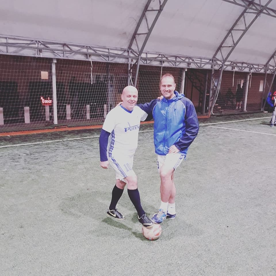 Raspucani lider Raspucani lider