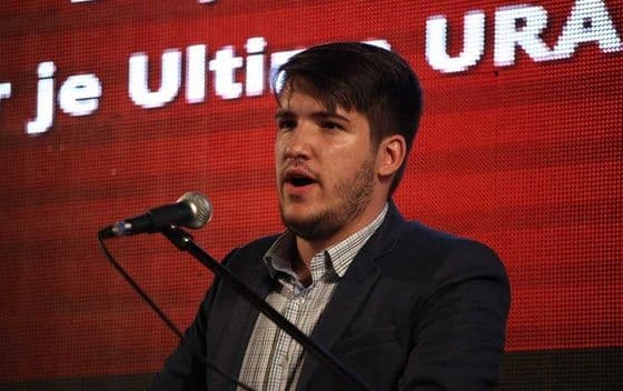 Prouči biografiju tvog idola iz ranih devedesetih Prouči biografiju tvog idola iz ranih devedesetih