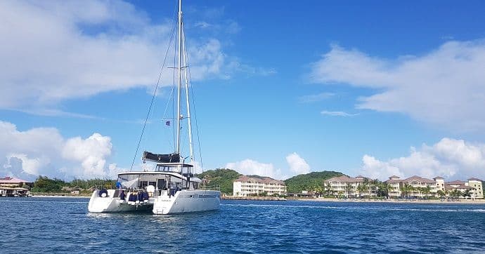 Novljani već pola godine obilaze svijet jedrilicom Novljani već pola godine obilaze svijet jedrilicom