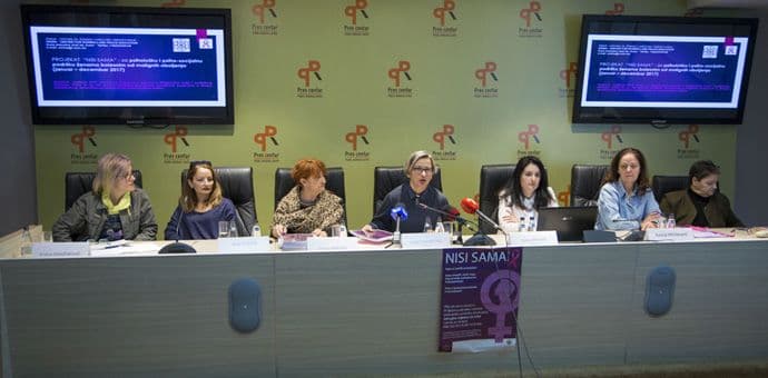 Većini žena potrebna psihološka pomoć u borbi protiv raka Većini žena potrebna psihološka pomoć u borbi protiv raka