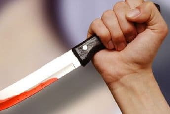 Muškarac ranjen nožem u Budvi Muškarac ranjen nožem u Budvi