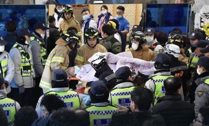 Izgorjela bolnica, najmanje 41 poginulih, 131 povrijeđenih Izgorjela bolnica, najmanje 41 poginulih, 131 povrijeđenih