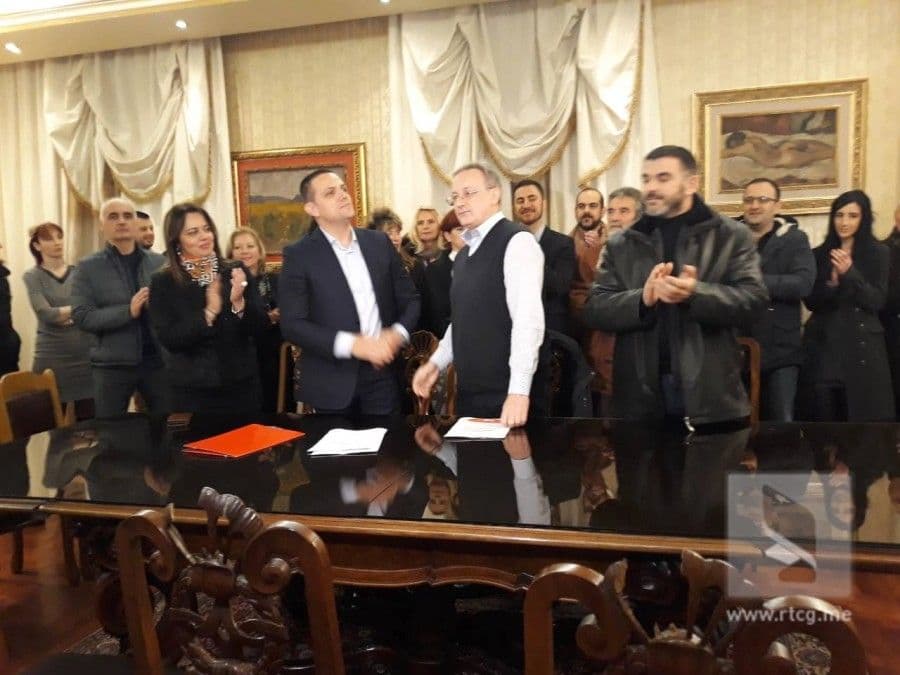 DPS i SD potpisali koalicioni sporazum DPS i SD potpisali koalicioni sporazum