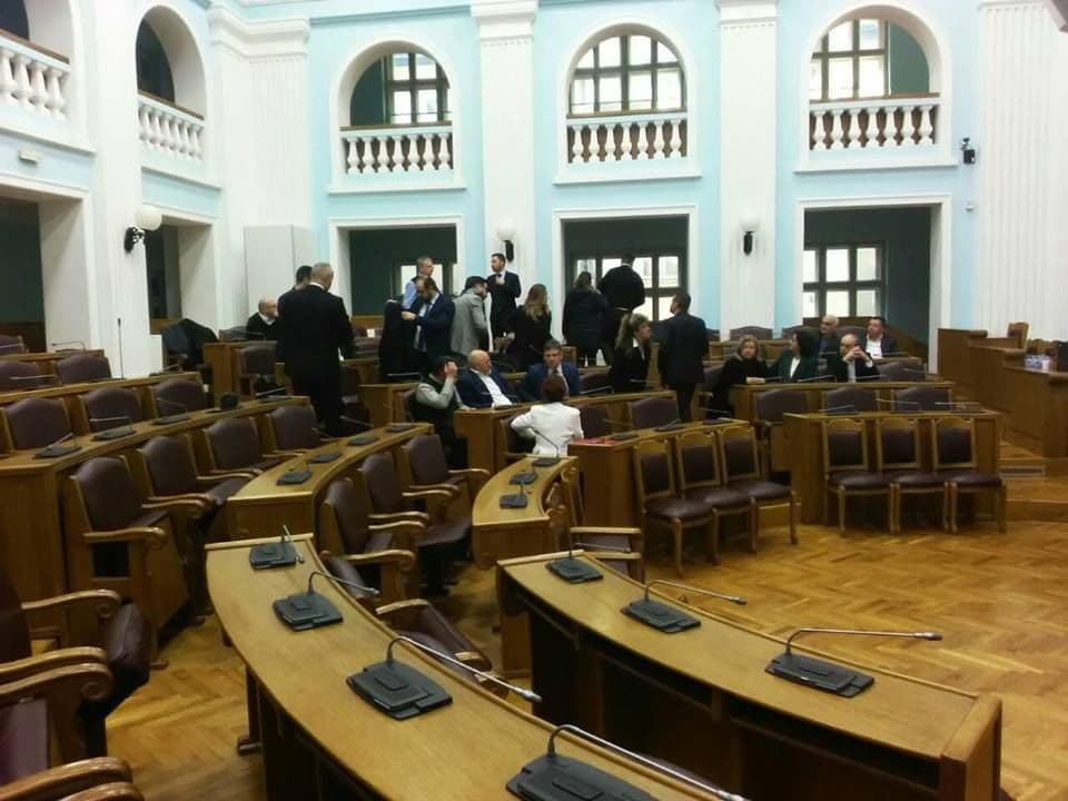 Prekinuta konstitutivna sjednica Skupštine Prijestonice Prekinuta konstitutivna sjednica Skupštine Prijestonice