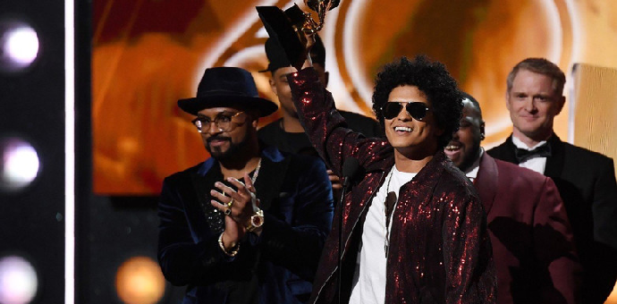 Bruno Mars osvojio ukupno šest Gremi nagrada Bruno Mars osvojio ukupno šest Gremi nagrada