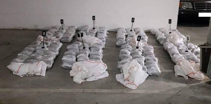 Zaplijenjeno 150 kg marihuane, dvoje lica uhapšeno Zaplijenjeno 150 kg marihuane, dvoje lica uhapšeno