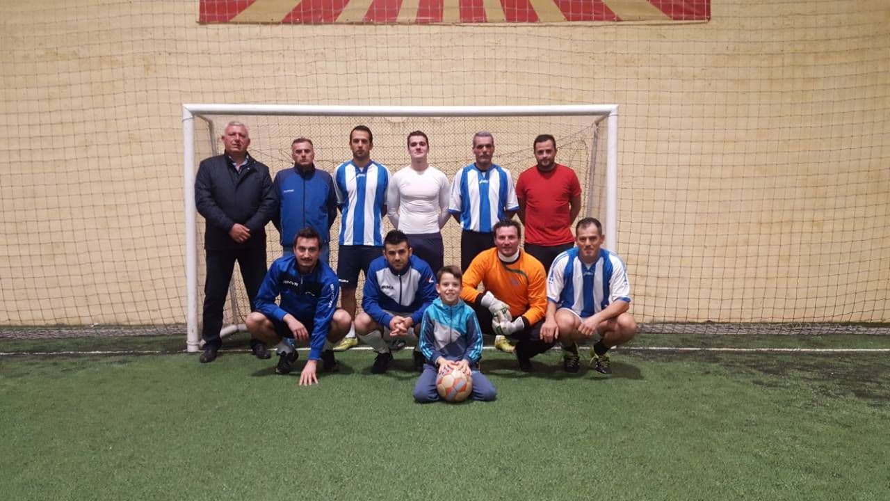 Bez promjena na vrhu Bez promjena na vrhu