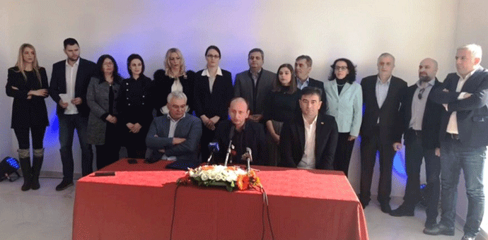 Revizionizam ili skupljanje političkih poena? Revizionizam ili skupljanje političkih poena?