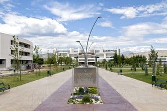 Univerzitet Crne Gore napredovao za još 96 mjesta na poslednjem rangiranju svjetskih univerziteta Univerzitet Crne Gore napredovao za još 96 mjesta na poslednjem rangiranju svjetskih univerziteta