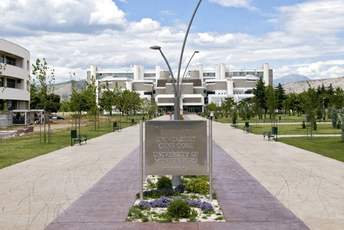 Povećanje plata zaposlenima na UCG-u devet plus tri odsto Ilustracija