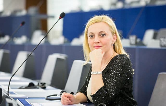 Hrvatska traži izjašnjenje Brisela u vezi nominacije Bokeljske mornarice Hrvatska traži izjašnjenje Brisela u vezi nominacije Bokeljske mornarice