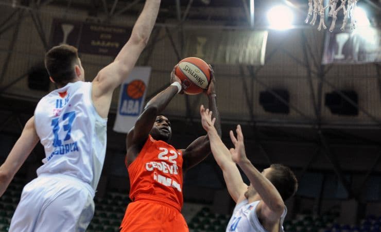 Budućnost ispustila pobjedu u finišu meča! Budućnost ispustila pobjedu u finišu meča!