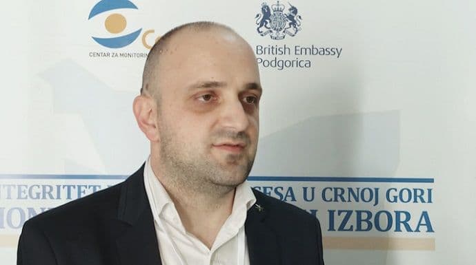 Božović: Članovi BO da nose akreditacije i ne koriste mobilne telefone Božović: Članovi BO da nose akreditacije i ne koriste mobilne telefone