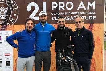 Vučinić kao golfer