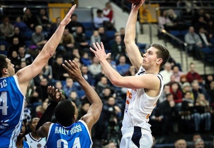 Debakl Mornara, ništa od četvrtfinala Debakl Mornara, ništa od četvrtfinala