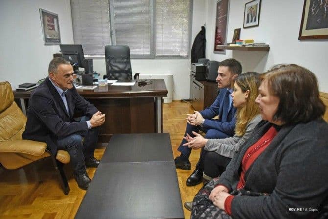 Bogdanović posjetio Muzički centar Bogdanović posjetio Muzički centar