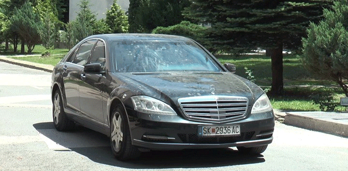 Prodaju luksuzni mercedes Gruevskog Prodaju luksuzni mercedes Gruevskog