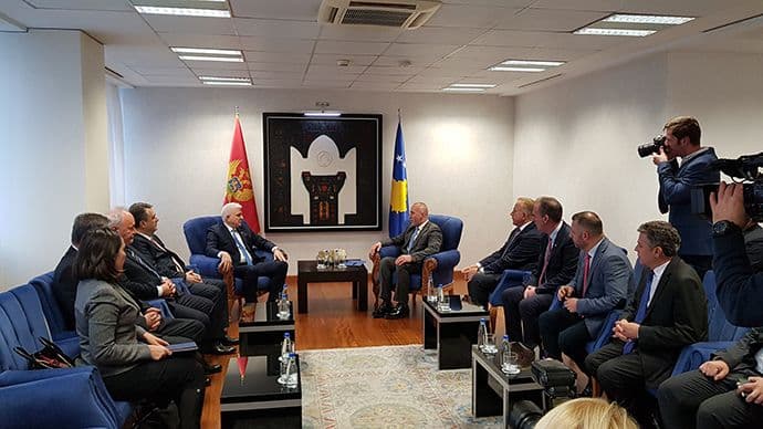 Marković u zvaničnoj posjeti Kosovu Marković u zvaničnoj posjeti Kosovu