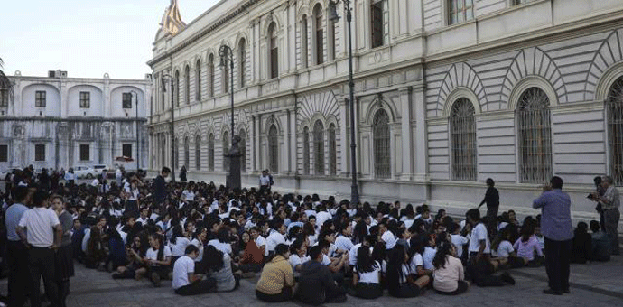 Snažan zemljotres u Meksiku, milion ljudi bez struje Snažan zemljotres u Meksiku, milion ljudi bez struje