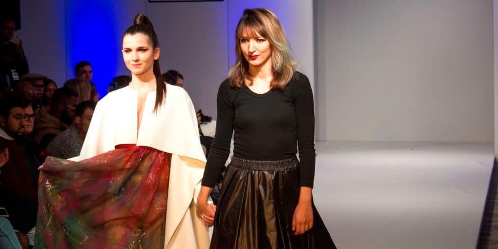 Idealna stanica za naš bunt Idealna stanica za naš bunt