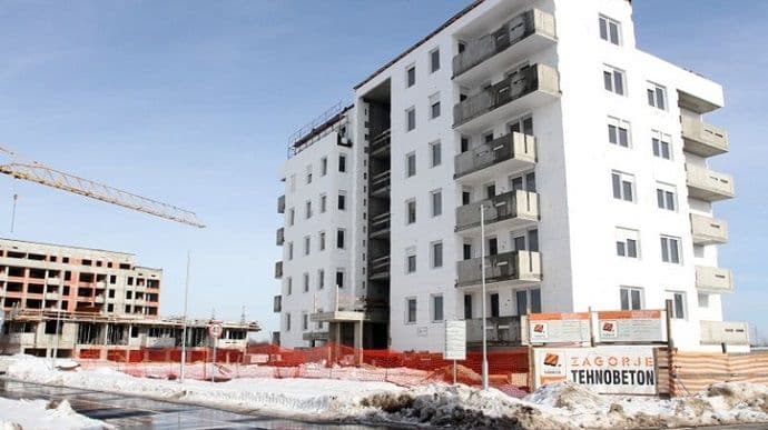 Funkcioneri otplaćuju 20 odsto, a radnici 80 procenata cijene stana Funkcioneri otplaćuju 20 odsto, a radnici 80 procenata cijene stana