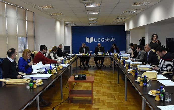 Raspisani konkursi za izbor dva dekana Raspisani konkursi za izbor dva dekana