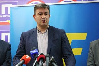 Medojević: Javno pozivam Zdravka i Mickey na javni duel na RTCG Medojević: Javno pozivam Zdravka i Mickey na javni duel na RTCG