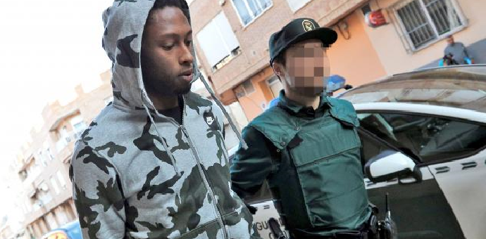 Viljareal suspendovao igrača zbog pokušaja ubistva Viljareal suspendovao igrača zbog pokušaja ubistva