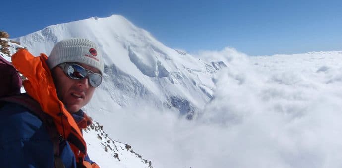 Dobar čovjek, prijatelj, pozitivno lud Dobar čovjek, prijatelj, pozitivno lud