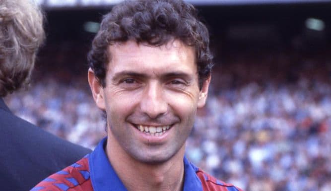 Preminuo legendarni španski fudbaler Preminuo legendarni španski fudbaler