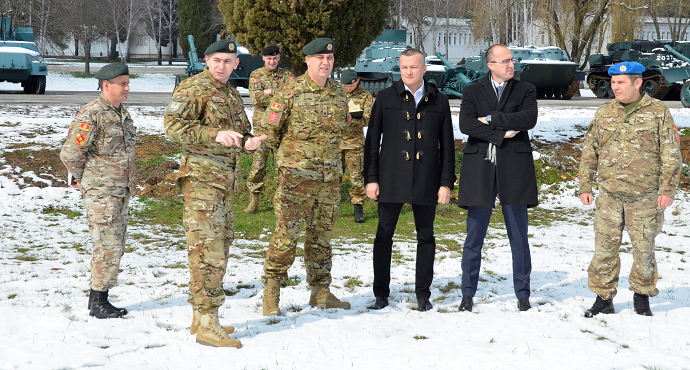 General Daković, Filipović i Volkov obišli nove pripadnike VCG na obuci General Daković, Filipović i Volkov obišli nove pripadnike VCG na obuci