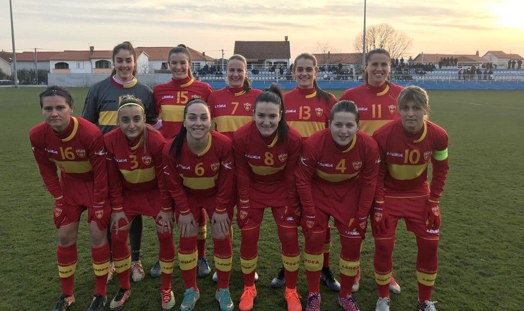 Petarda Hrvatica protiv Crnogorki Petarda Hrvatica protiv Crnogorki