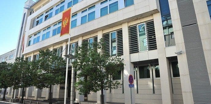 Vlada: Nije istina da se zadužujemo još pola milijarde Vlada: Nije istina da se zadužujemo još pola milijarde