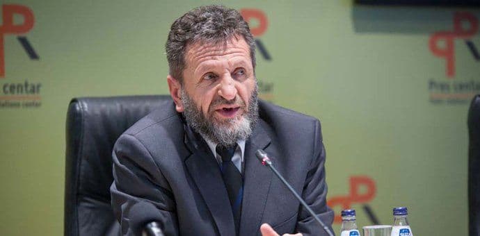 Kalač predao kandidaturu za predsjednika Kalač predao kandidaturu za predsjednika