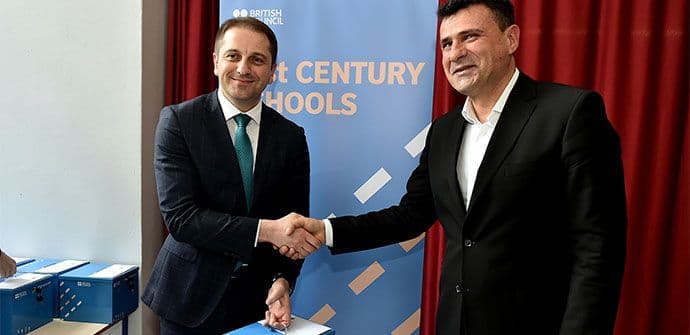 Školama dodijeljeno 300 mikrobitova: Krećemo u digitalizaciju obrazovanja Školama dodijeljeno 300 mikrobitova: Krećemo u digitalizaciju obrazovanja