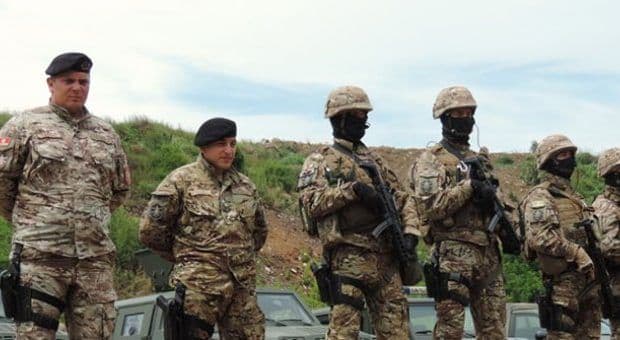 Vojni bezbjednjaci izvršili provjeru zaposlenih u MO i Vojsci CG Vojni bezbjednjaci izvršili provjeru zaposlenih u MO i Vojsci CG