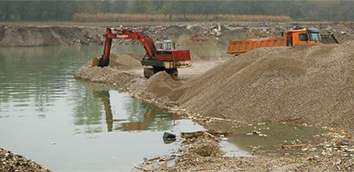 Krivične prijave zbog nelegalne eksploatacije pijeska i šljunka Krivične prijave zbog nelegalne eksploatacije pijeska i šljunka