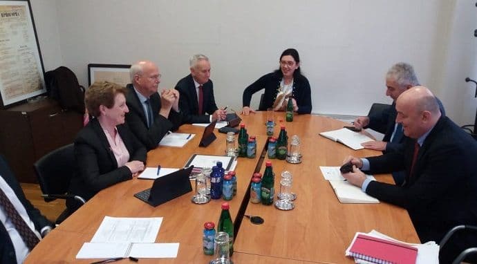 Eksperti MMF-a pomažu Poreskoj upravi da dosegne EU standarde Eksperti MMF-a pomažu Poreskoj upravi da dosegne EU standarde