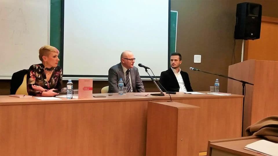 Promovisana knjiga "Po rubovima teksta" Promovisana knjiga "Po rubovima teksta"