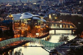 Prva posjeta od uspostavljanja diplomatskih odnosa: Đukanović sjutra u Tbilisiju Prva posjeta od uspostavljanja diplomatskih odnosa: Đukanović sjutra u Tbilisiju