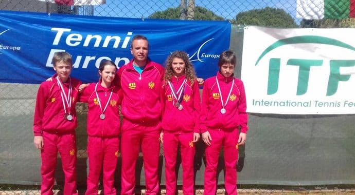 Pet medalja za crnogorske juniore, Divna Ratković pred pozivom za tim Evrope Pet medalja za crnogorske juniore, Divna Ratković pred pozivom za tim Evrope