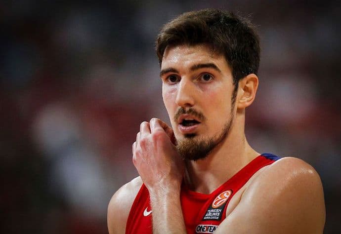 Hladnokrvni Nando utišao Istanbul uz zvuk sirene! (VIDEO) Hladnokrvni Nando utišao Istanbul uz zvuk sirene! (VIDEO)