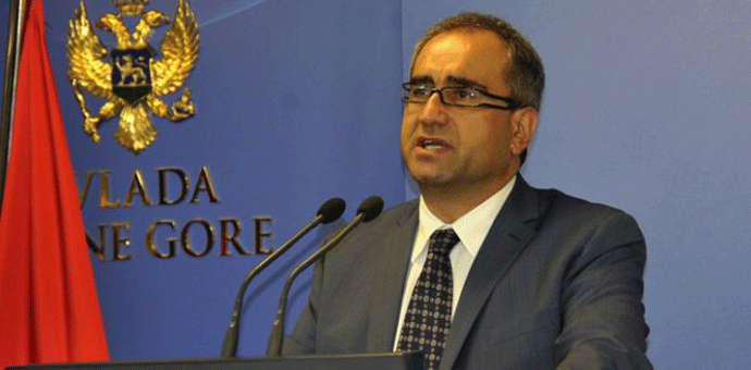 Vukićeviću profesionalni status i 800 eura veća plata Vukićeviću profesionalni status i 800 eura veća plata