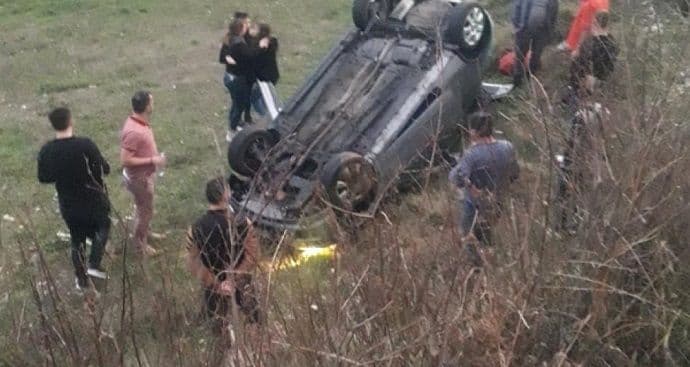 Automobil sletio na putu Pečurice-Vladimir Automobil sletio na putu Pečurice-Vladimir