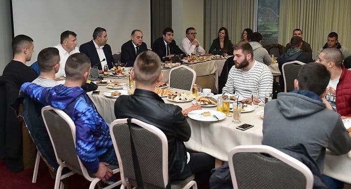 Simović: Naši poljoprivrednici će biti dio evropske porodice mladih farmera Simović: Naši poljoprivrednici će biti dio evropske porodice mladih farmera