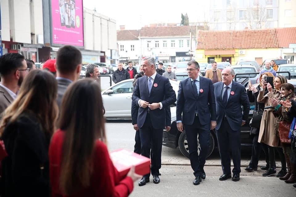 Đukanović: Pobjeda u prvom krugu (VIDEO) Đukanović: Pobjeda u prvom krugu (VIDEO)