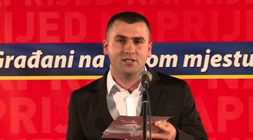 Zečević: Bajčetić neistinama pokušava da iskamči koji glas pred izbore Zečević: Bajčetić neistinama pokušava da iskamči koji glas pred izbore