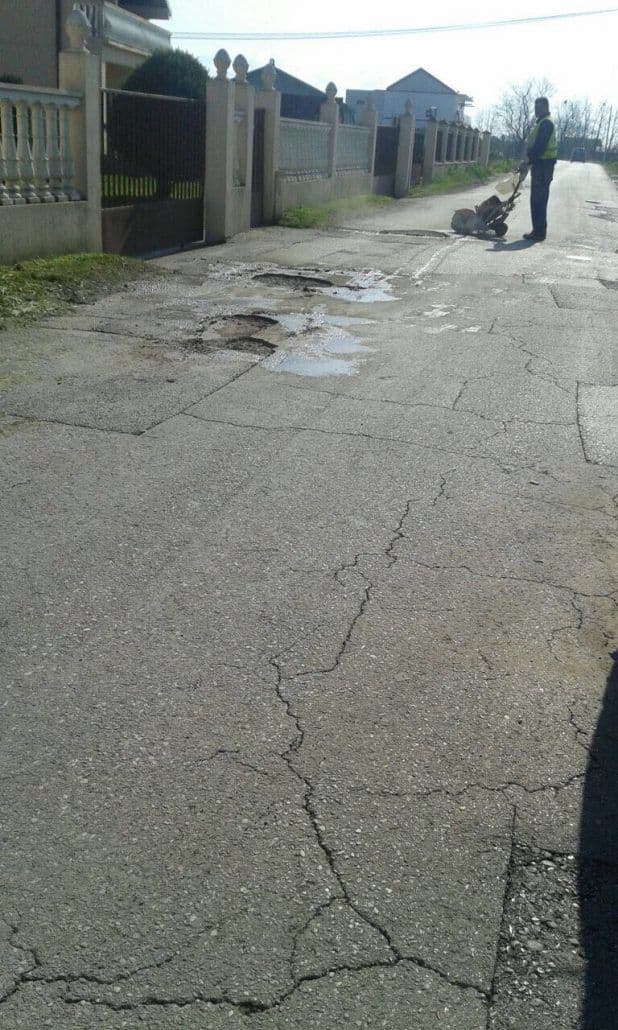 "Putevi" pripremaju teren za sanaciju udarnih rupa "Putevi" pripremaju teren za sanaciju udarnih rupa